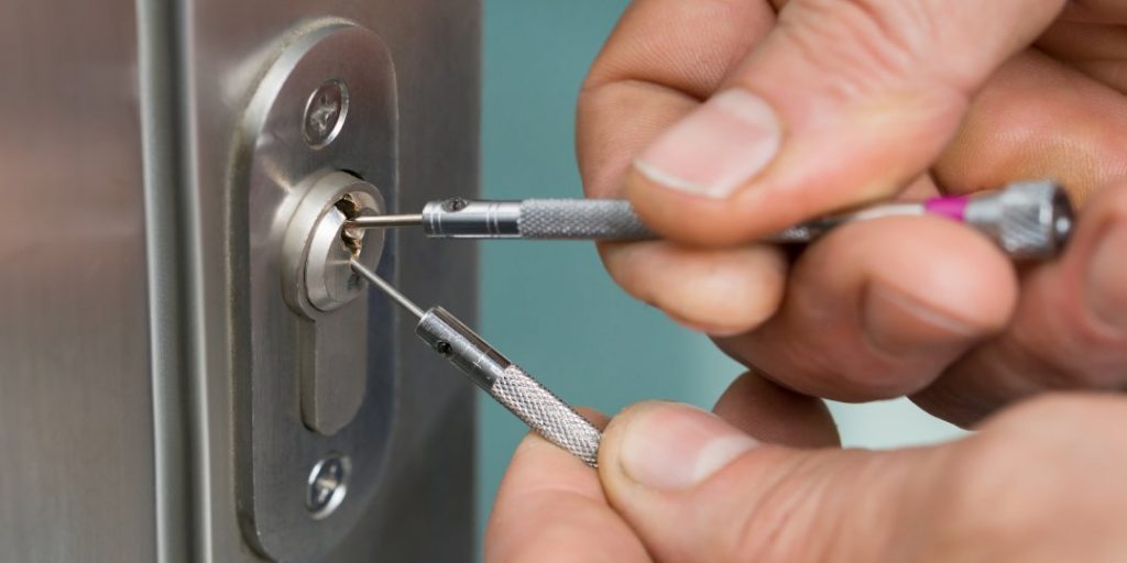 learn how to pick a lock